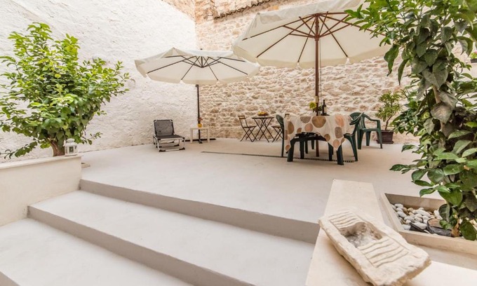 Comiso Bed & Breakfast | Carlentini house B&B