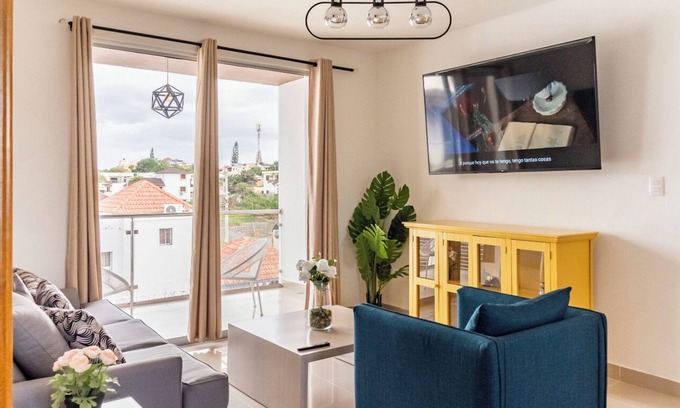 Santiago de los Caballeros Apartment | Carol place with a beautiful Mountain View