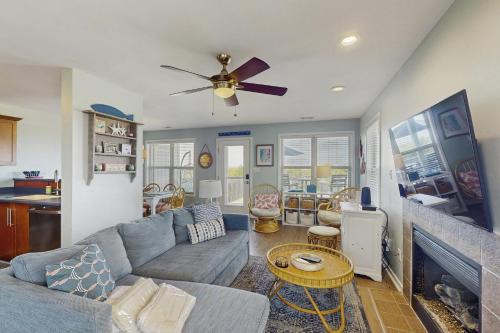 Topsail Beach House | Carolina Daze