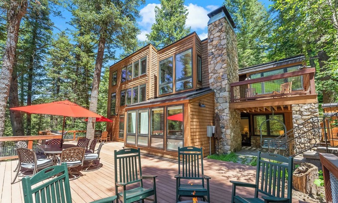 Sundance Cabin | Carpe Montem - Modern, Views, Large Deck, Hot Tub, Private
