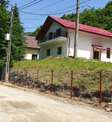 Zavoi House | Casa Alin Poiana Mărului