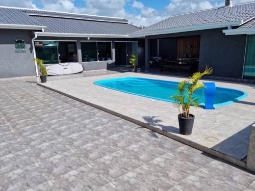 Guaratuba House | Casa Alto Padrão Perto da Praia C/Piscina Grande