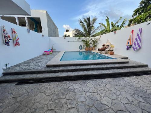 Majahual House | Casa Azul is a tropical oasis