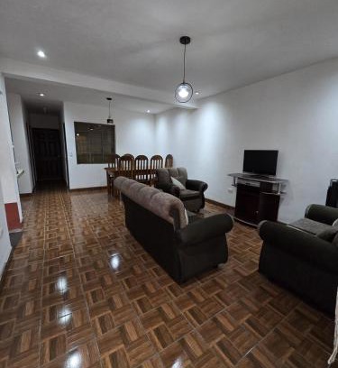 San Lucas Toliman House | Casa Café