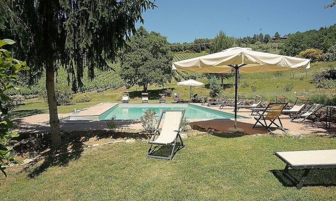 Pontassieve House | Casa Camomilla A: A pleasant and spacious two-story independent house surrounded by meadows and by green hills, with Free WI-FI.