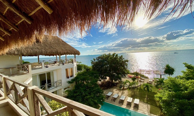 Isla Mujeres Bed & Breakfast | Casa Coco by Coco B Isla