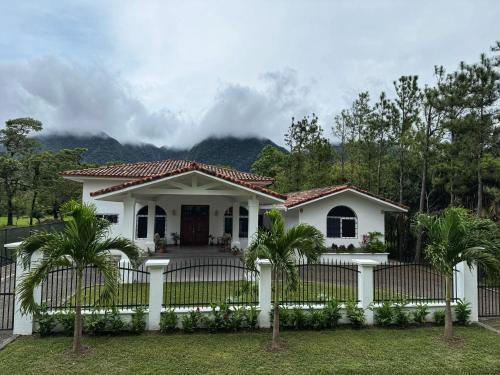 El Valle de Anton Villa | Casa Coco