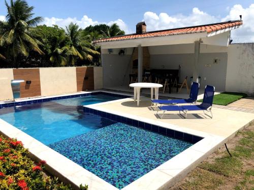 Pitimbu House | Casa completa com piscina e área de laser completa na praia BELA - PB