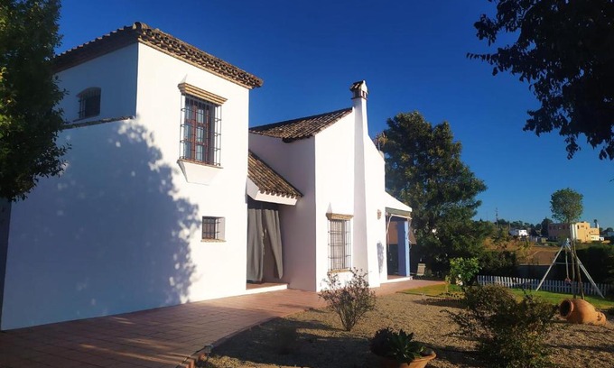 Ecija House | Casa con jardín