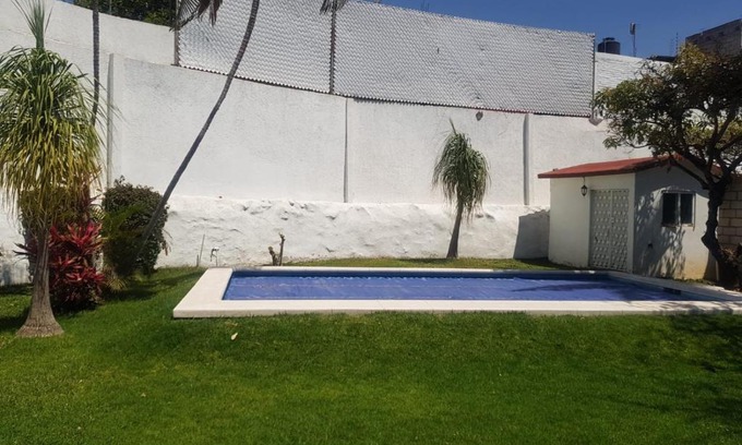 Cuernavaca House | Casa Cuernavaca con alberca en fraccionamiento