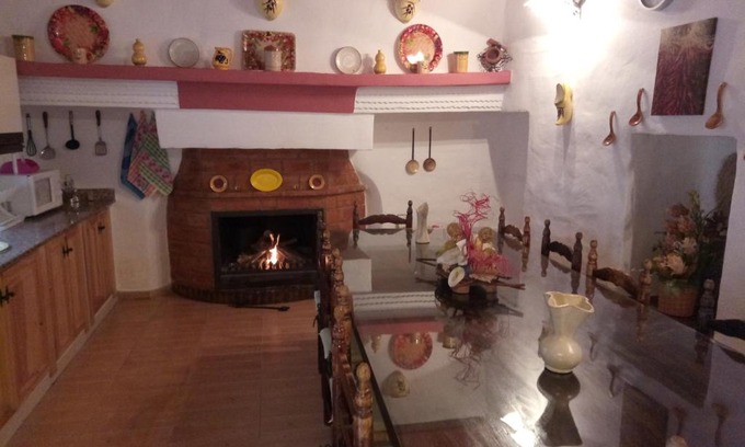 Fontanar House | Casa Cueva La Fuente