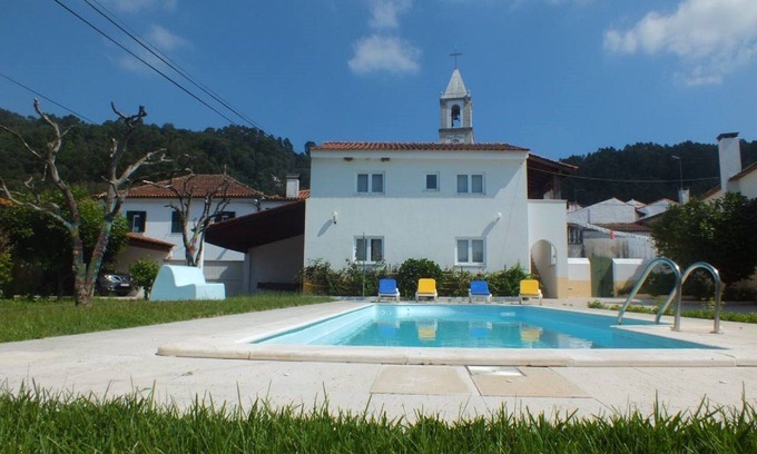 Miranda do Corvo House | Casa da Avó Tita in the village of Vila Nova, Coimbra