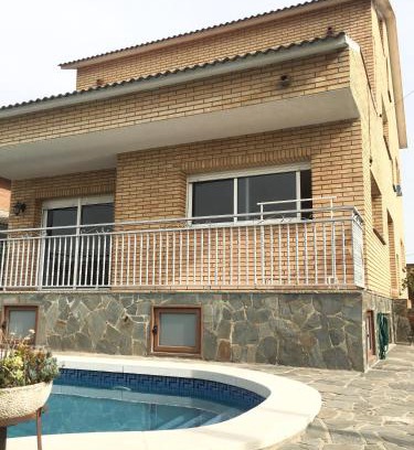 Rubi House | Casa de Aurora