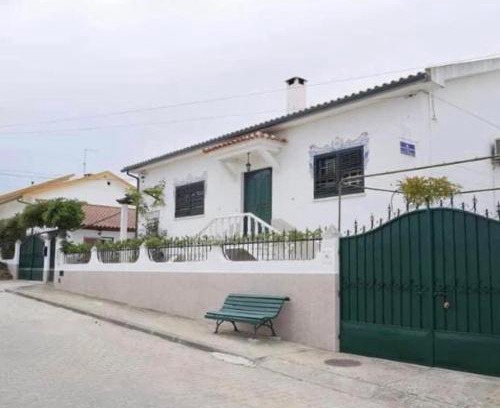 Golega House | Casa de Azzancha