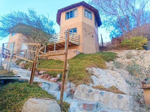 Paihuano Ski Chalet | Casa de Barro Cabaña Tococo