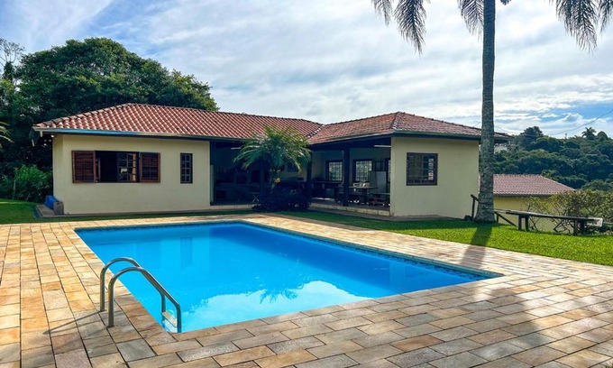 Mairinque House | Casa de campo c piscina e natureza em Mairinque SP