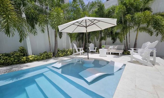 Condado House | Casa de Coco Residence