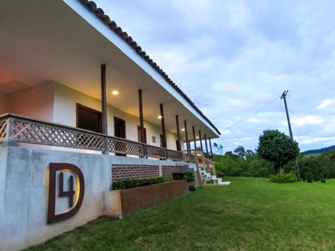 Yotoco Villa | Casa de Lujo para una Estancia Inolvidable