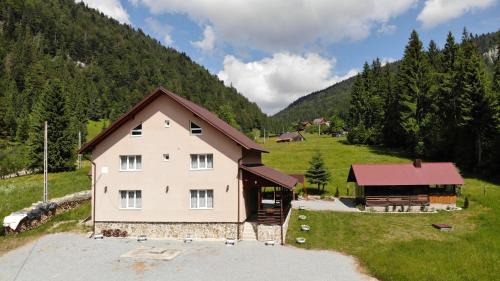 Arieseni House | Casa de Piatră - Colț de Rai