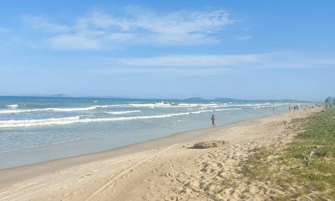 Unamar Villa | Casa de Praia Aconchegante,piscina e Muito Verde! Ideal Para Família!