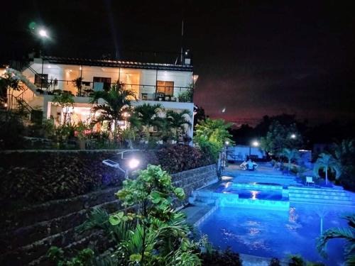 Rizal Province Resort | Casa de Robles Tanay Rizal