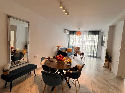 Monastiraki Apartment | Casa de Tres Hermanos in the heart of Athens
