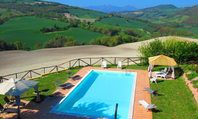 Arcevia Apartment | Casa dei Sogni d'Oro - Appart. San Pietro with pool 12x6m-panoramic view