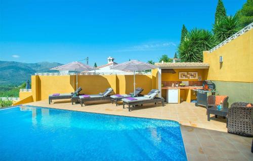 Orba Villa | casa del bosque