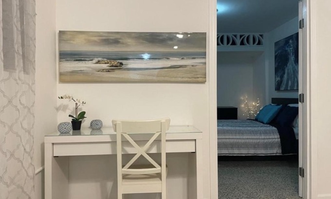Bayamon House | Casa del Sol -Unit B