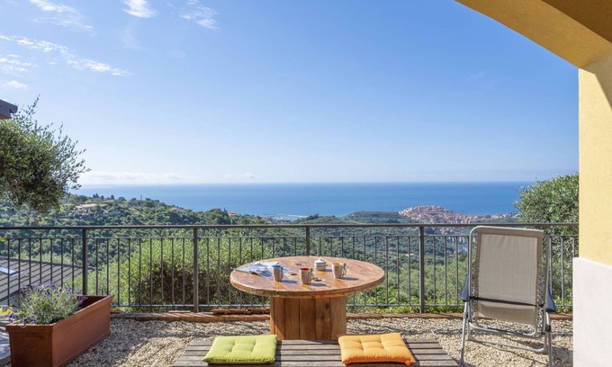 Cason della Guardia Apartment | Casa della Mimosa by Interhome