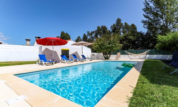 Ponte de Lima Villa | Casa do Azal – House with Pool, Near the Town