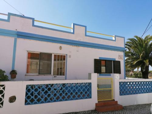 Carrapateira House | Casa do Lado