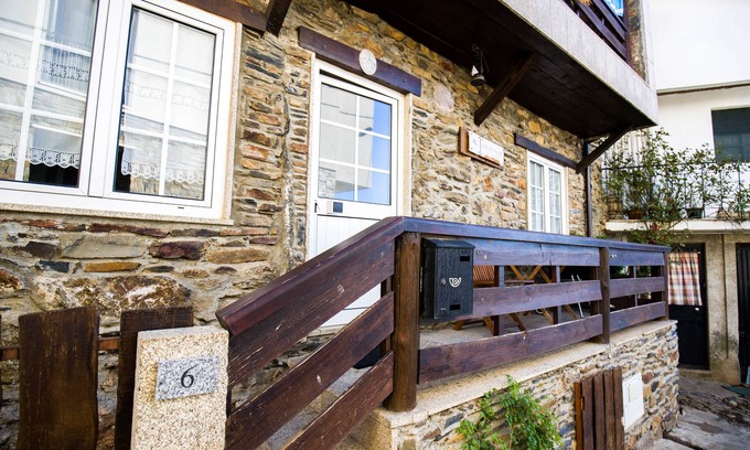 Braganca Cottage | Casa do Pascoal, 2 + 2 people, in the Heart of the Natural Park of Montesinho