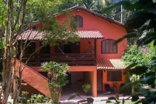 Penedo House | Casa em penedo com cachoeira