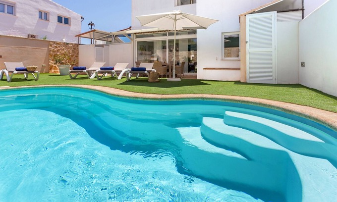 Cala d'Or Ski Chalet | Casa Garbello Vacation Home with Private Pool in Cala d’Or