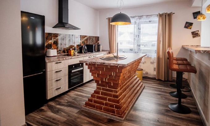 Campulung Moldovenesc House | Casa Hugo