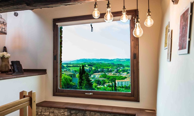 Certaldo Alto House | Casa in Torre Medioevale con Vista a Certaldo