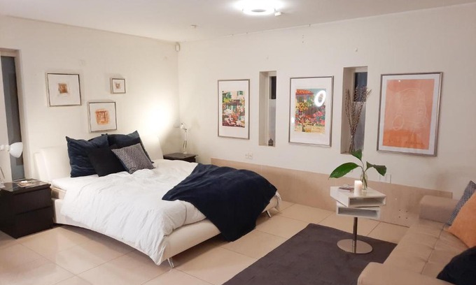 Odense SV Bed & Breakfast | Casa Køster studio