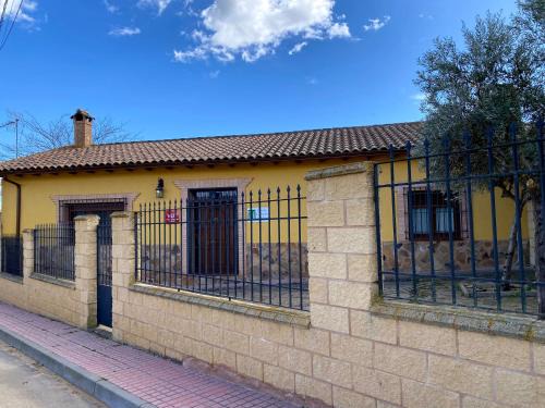 Las Casas del Rio House | Casa LAS TABLAS DEL BULLAQUE