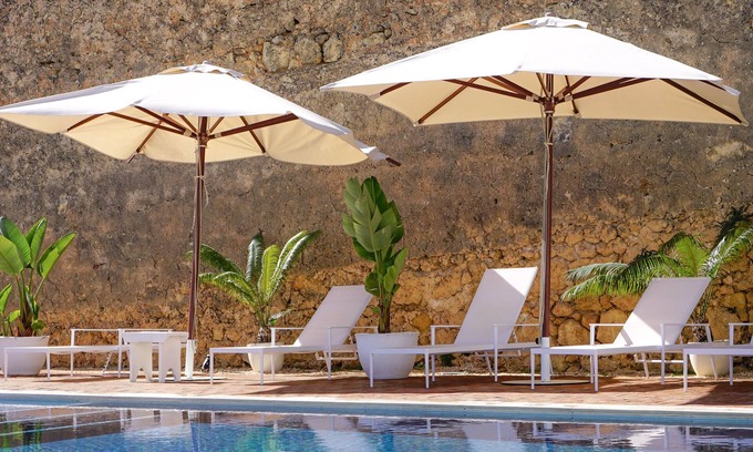 Lagos City Center Hotel | Casa Mãe Lagos