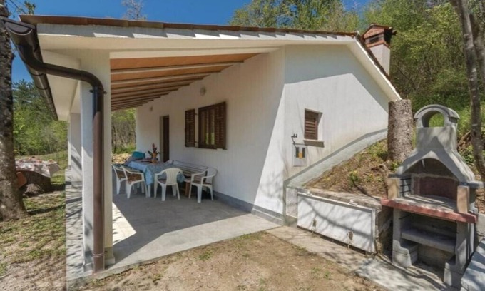 Lupoglav House | Casa Maggiore in Dolenja Vas