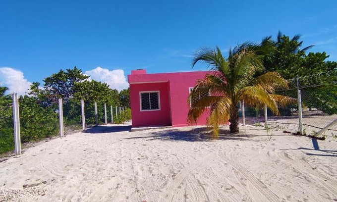 Puerto Yucalpeten House | Casa Mahe, Chelem, Yucatán