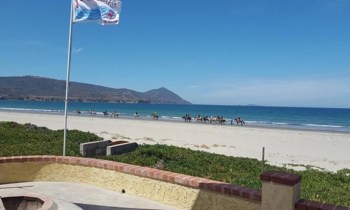 Lengueta Arenosa House | CASA MARBELLA 4BR 2BA Private Beach-Front Home
