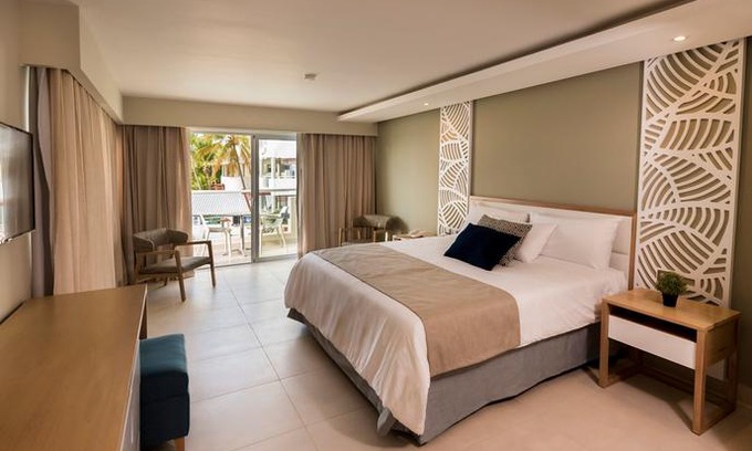 El Batey Hotel | Casa Marina Beach an Amhsa Marina Resort All Inclusive