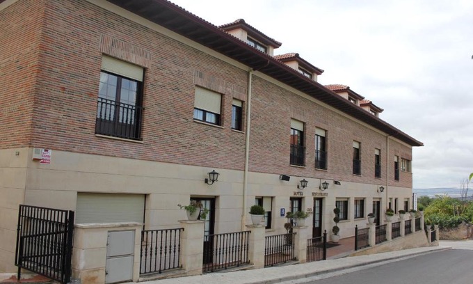 Poza de la Sal Hotel | Casa Martín