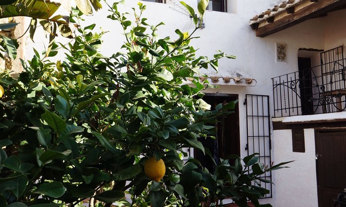Lliber House | Casa Menut is a Family Friendly 150-year-old house in the heart of Lliber