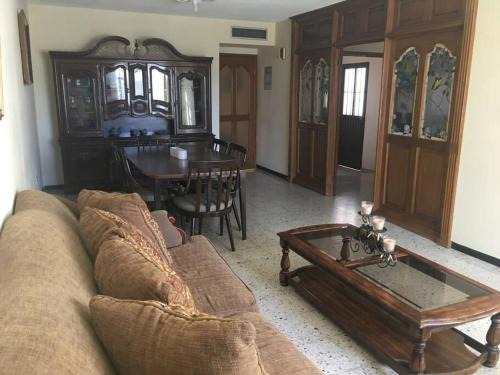 Hermosillo Apartment | Casa muy comoda en excelente lugar