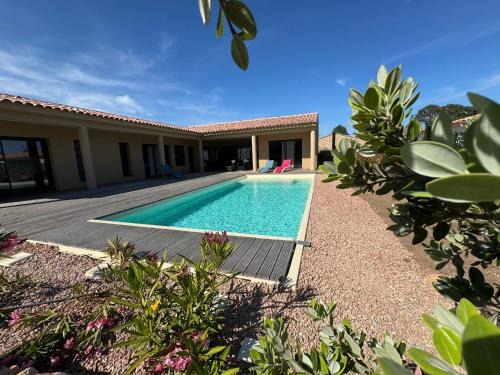 Lecci Villa | Casa Nostra Villa Récente Climatisée - Piscine Chauffée