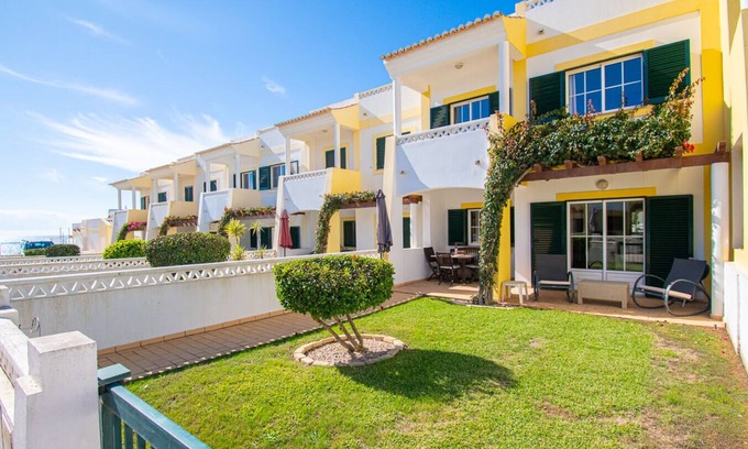 Benagil House | Casa Paradiso - 3 Bedroom in Benagil