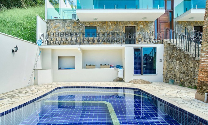 Paraty House | Casa Parque da Mata - 6 Suítes até 22 Pessoas, Perto do Cntro